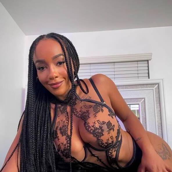 
                        Celina
                     is Female Escorts. | Ft Mcmurray | Alberta | Canada | canadapleasure.com 