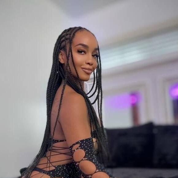 
                        Celina
                     is Female Escorts. | Ft Mcmurray | Alberta | Canada | canadapleasure.com 