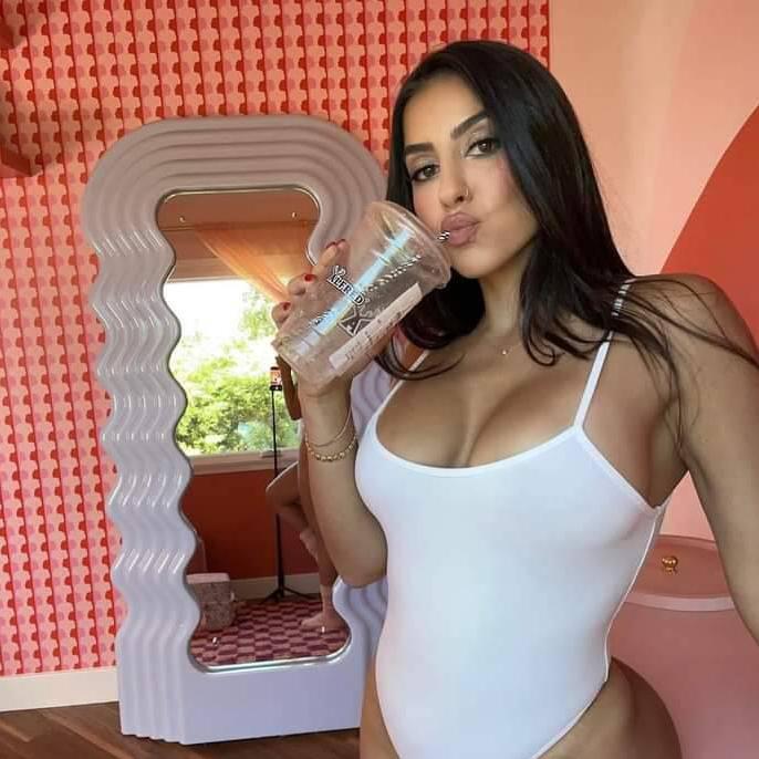 
                        Molly
                     is Female Escorts. | Moncton | New Brunswick | Canada | canadapleasure.com 