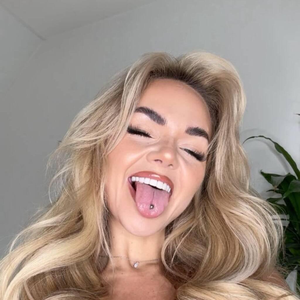 
                        Sabrina
                     is Female Escorts. | Sherbrooke | Quebec | Canada | canadapleasure.com 