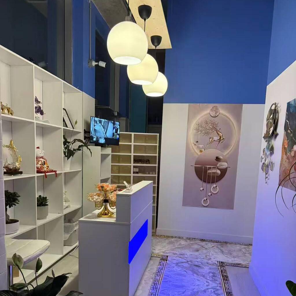 
                        Kiki
                     is Female Escorts. | Quebec City | Quebec | Canada | canadapleasure.com 