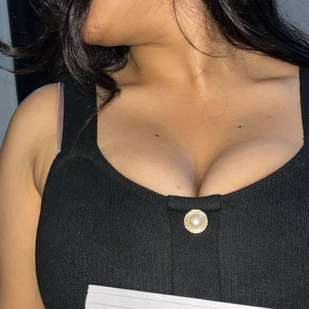 
                        Amisha
                     is Female Escorts. | Vancouver | British Columbia | Canada | canadapleasure.com 