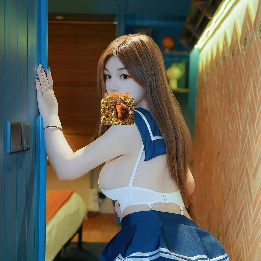 
                        Barbie
                     is Female Escorts. | Nanaimo | British Columbia | Canada | canadapleasure.com 