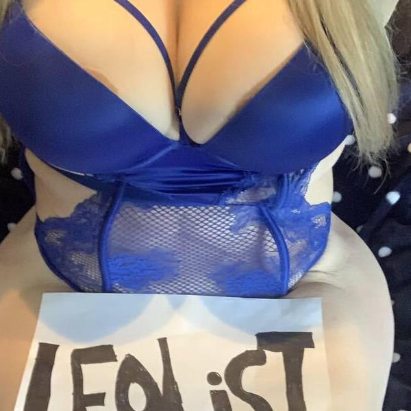 
                        Peyton
                     is Female Escorts. | Peace River Country | British Columbia | Canada | canadapleasure.com 