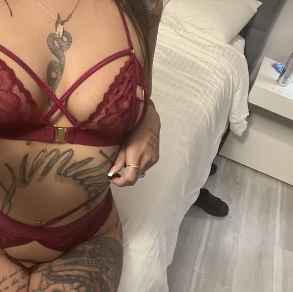 
                        Alycia
                     is Female Escorts. | Sherbrooke | Quebec | Canada | canadapleasure.com 