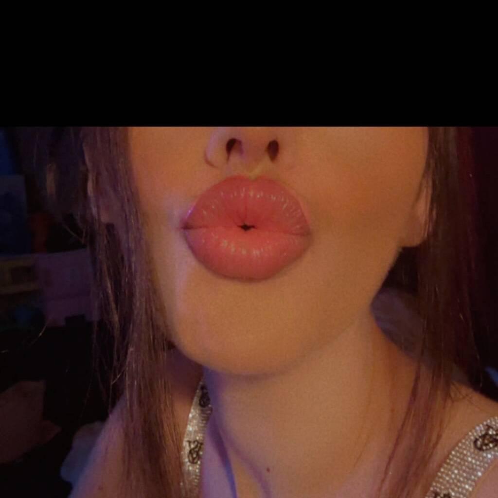 
                        Brielle
                     is Female Escorts. | Fredericton | New Brunswick | Canada | canadapleasure.com 