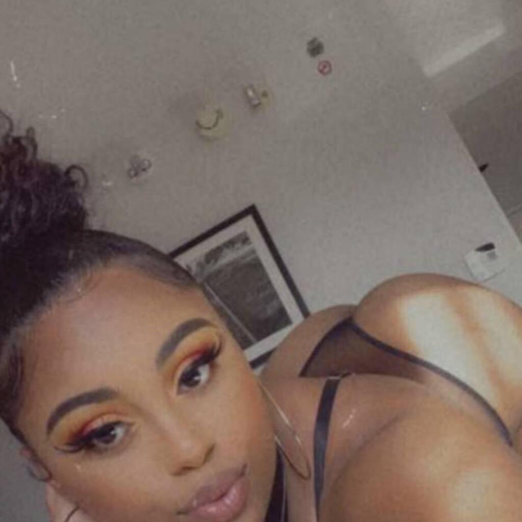 
                        Keyla
                     is Female Escorts. | Kingston | Ontario | Canada | canadapleasure.com 