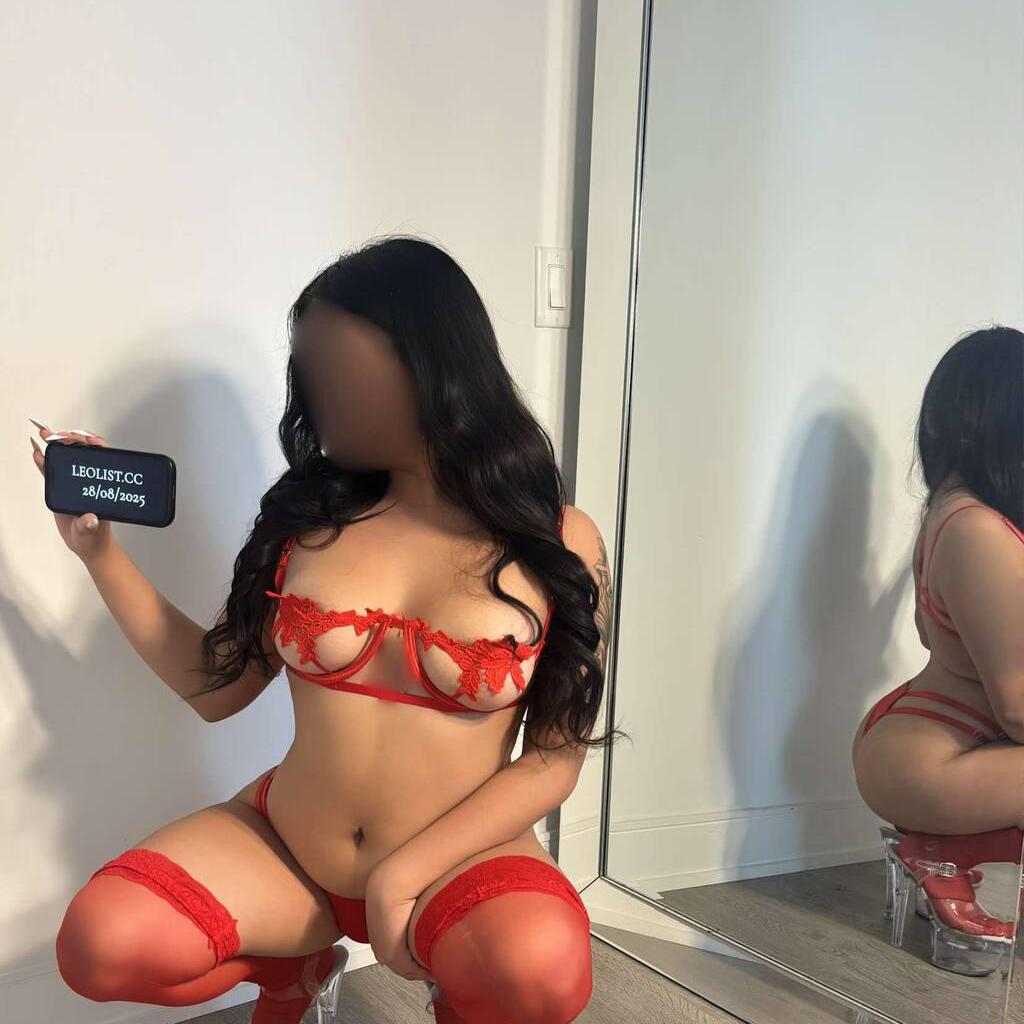 
                        Nina
                     is Female Escorts. | Toronto | Ontario | Canada | canadapleasure.com 