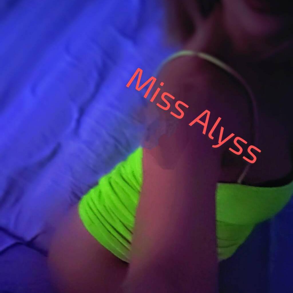 
                        Alyss
                     is Female Escorts. | Barrie | Ontario | Canada | canadapleasure.com 