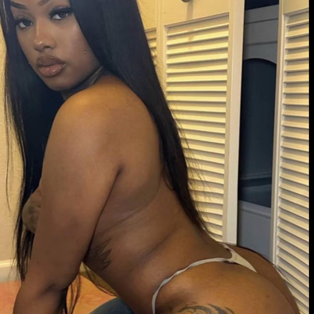 
                        Sasha
                     is Female Escorts. | Vancouver | British Columbia | Canada | canadapleasure.com 