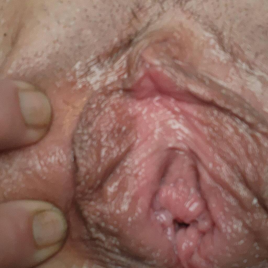 
                        Wendy and Lucky
                     is Female Escorts. | Nanaimo | British Columbia | Canada | canadapleasure.com 