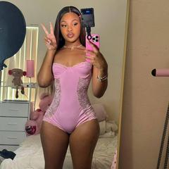 
                        Juliana
                     is Female Escorts. | Yukon | Yukon | Canada | canadapleasure.com 