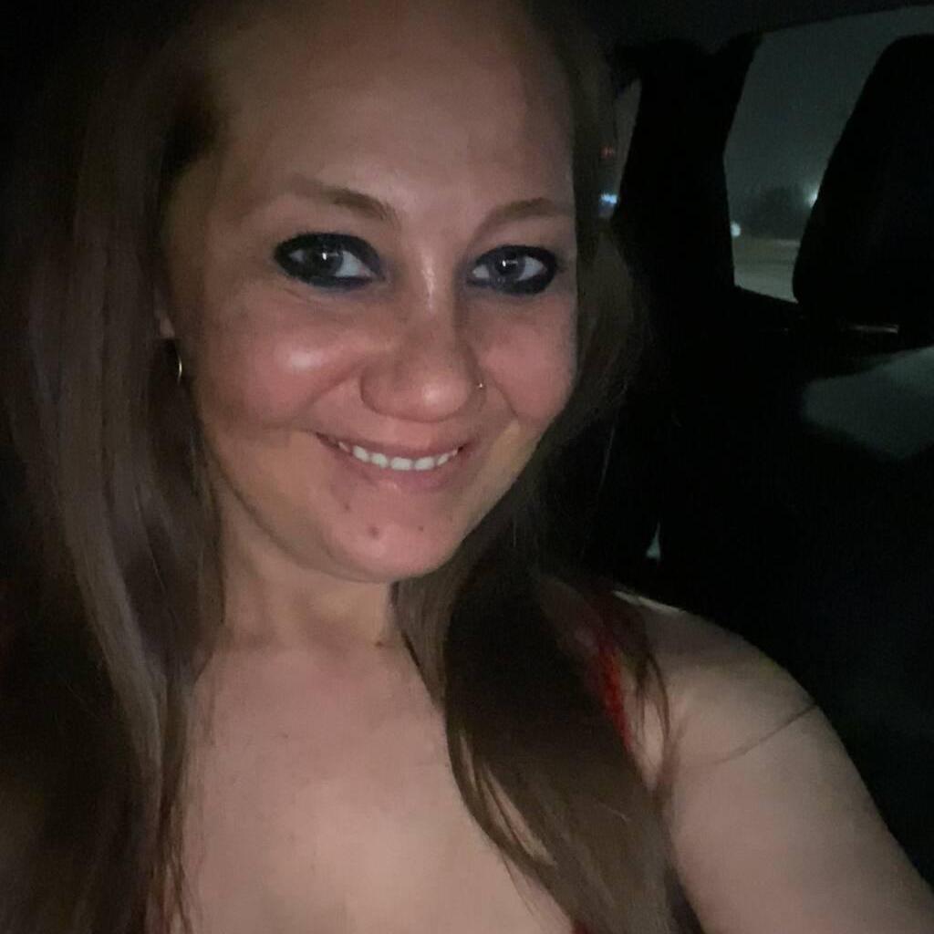 
                        Brooke
                     is Female Escorts. | Red Deer | Alberta | Canada | canadapleasure.com 