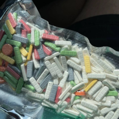 Emile is Female Escorts. | Yukon | Yukon | Canada | canadapleasure.com 