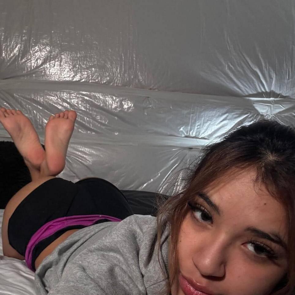 
                        Nora
                     is Female Escorts. | Calgary | Alberta | Canada | canadapleasure.com 