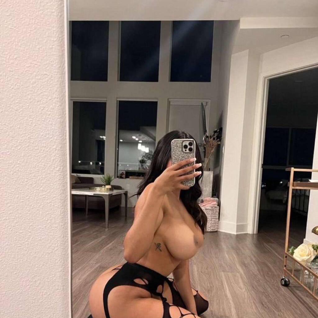 
                        Angela
                     is Female Escorts. | Vancouver | British Columbia | Canada | canadapleasure.com 