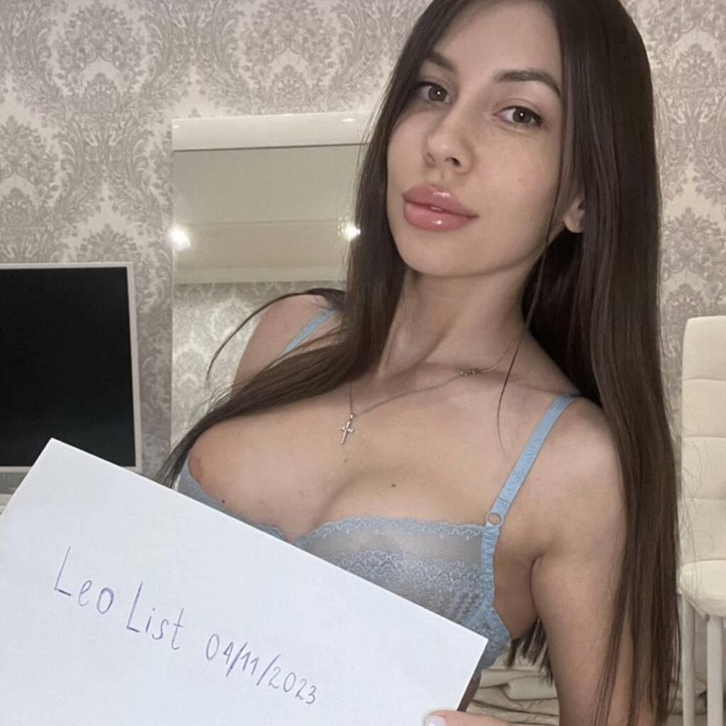 
                        Selena
                     is Female Escorts. | Comox Balley | British Columbia | Canada | canadapleasure.com 