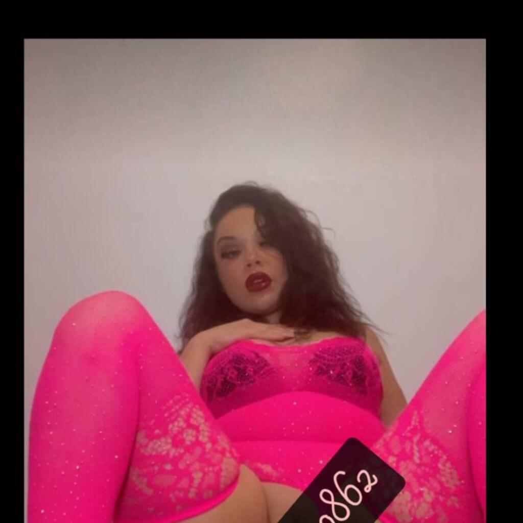 
                        𝒜𝓃𝓃𝒶
                     is Female Escorts. | Toronto | Ontario | Canada | canadapleasure.com 