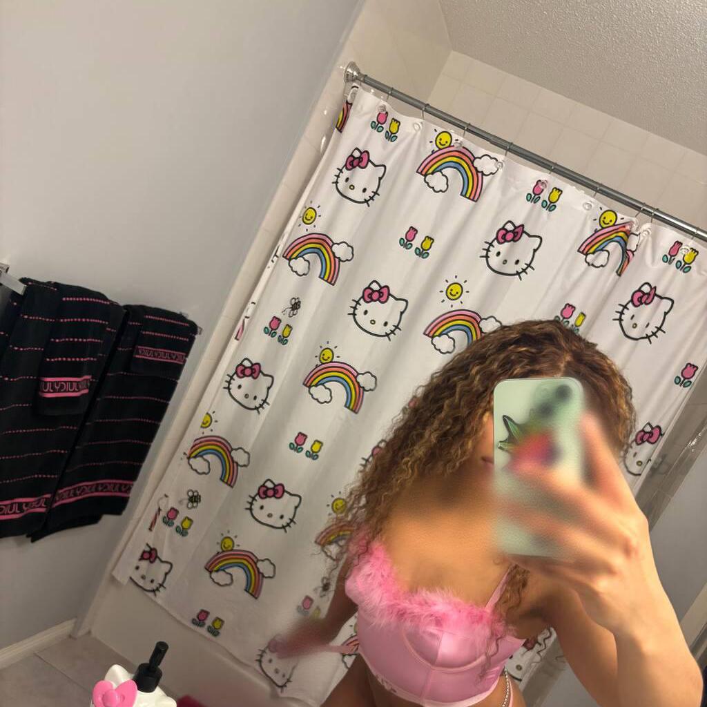 
                        Cristina
                     is Female Escorts. | Calgary | Alberta | Canada | canadapleasure.com 