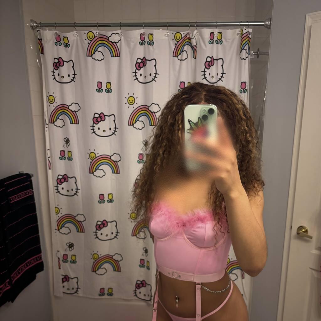 
                        Cristina
                     is Female Escorts. | Calgary | Alberta | Canada | canadapleasure.com 