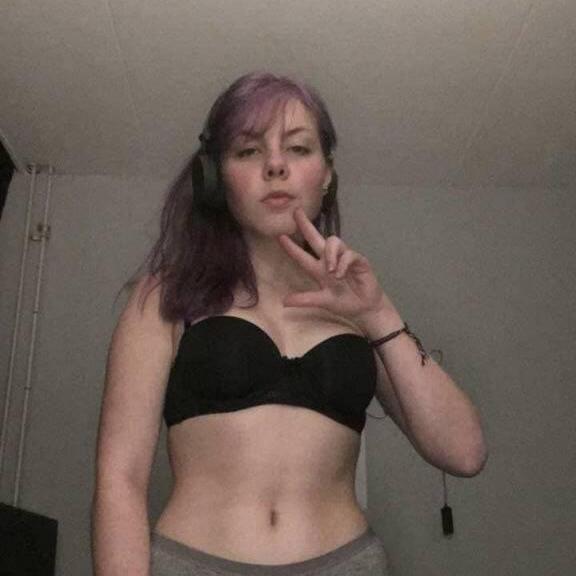 
                        Mercy
                     is Female Escorts. | Sunshine Coast | British Columbia | Canada | canadapleasure.com 