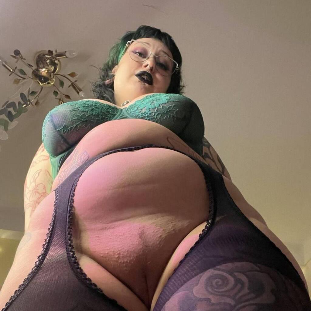 
                        Amber
                     is Female Escorts. | Ft Mcmurray | Alberta | Canada | canadapleasure.com 