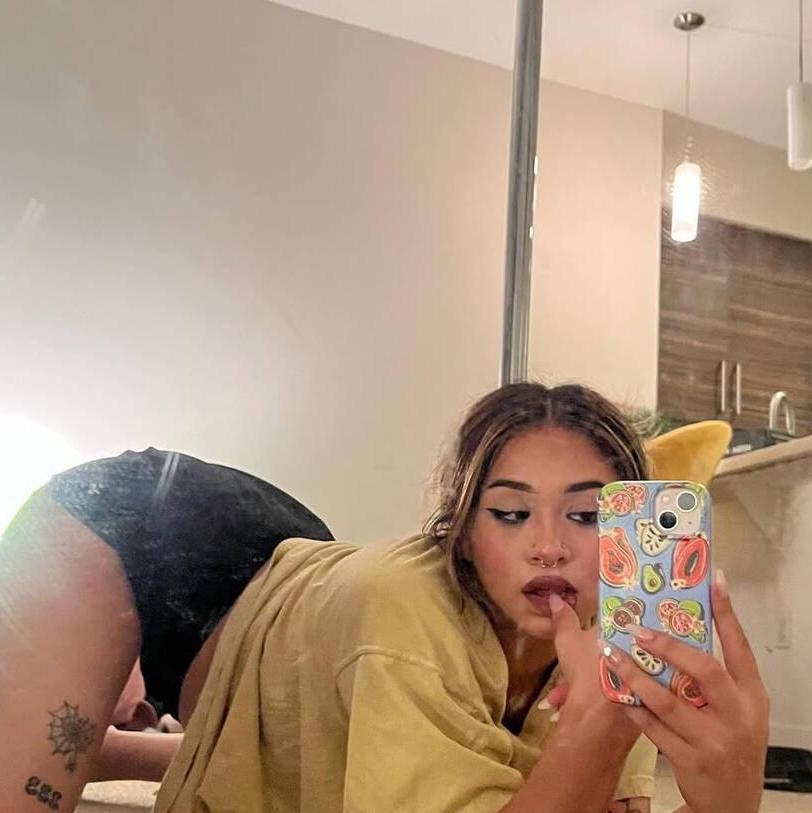 
                        Kali
                     is Female Escorts. | Abbotsford | British Columbia | Canada | canadapleasure.com 