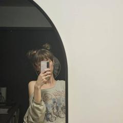 
                        Charlotte
                     is Female Escorts. | Kelowna | British Columbia | Canada | canadapleasure.com 