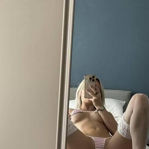 
                        Elena
                     is Female Escorts. | Nanaimo | British Columbia | Canada | canadapleasure.com 