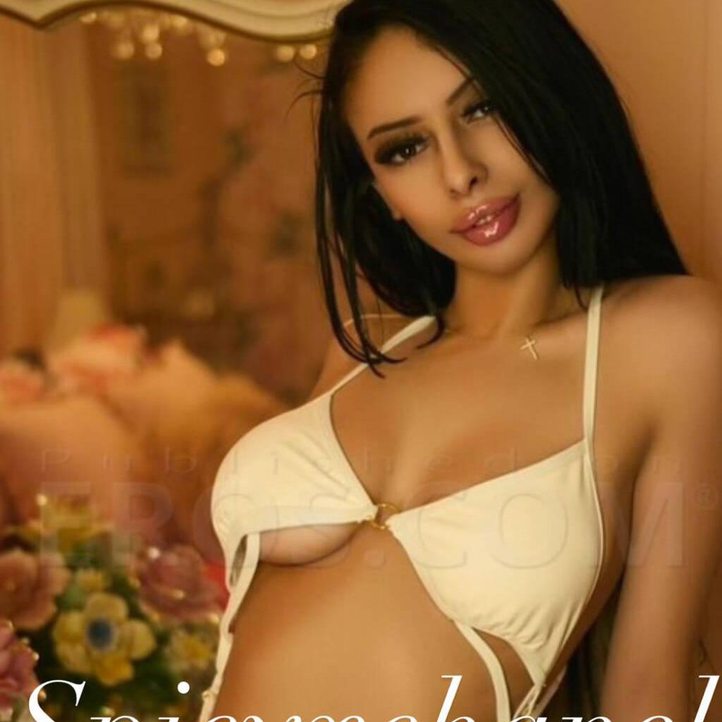 
                        Celine Calvino
                     is Female Escorts. | Barrie | Ontario | Canada | canadapleasure.com 