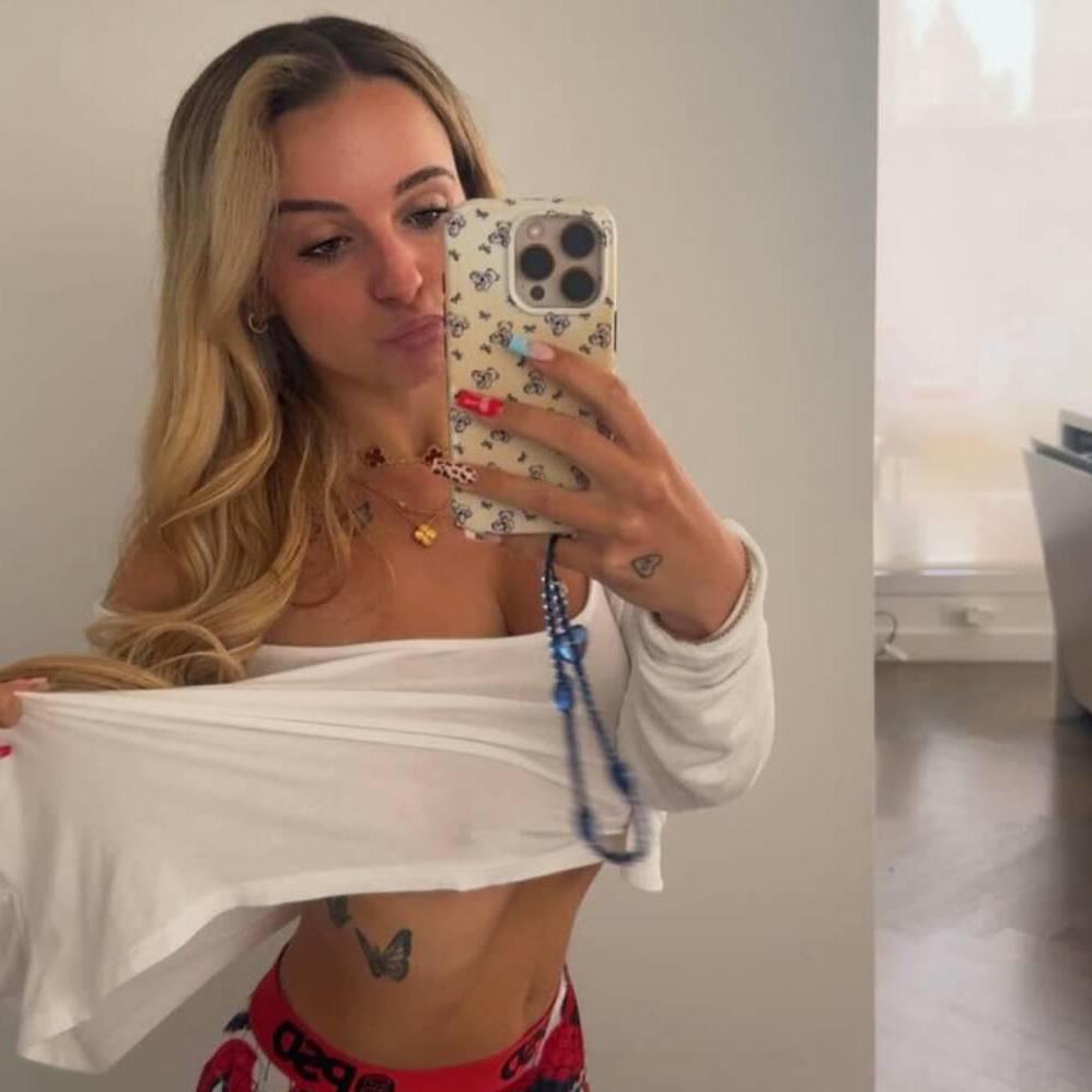 
                        Berlinda
                     is Female Escorts. | belleville | Ontario | Canada | canadapleasure.com 