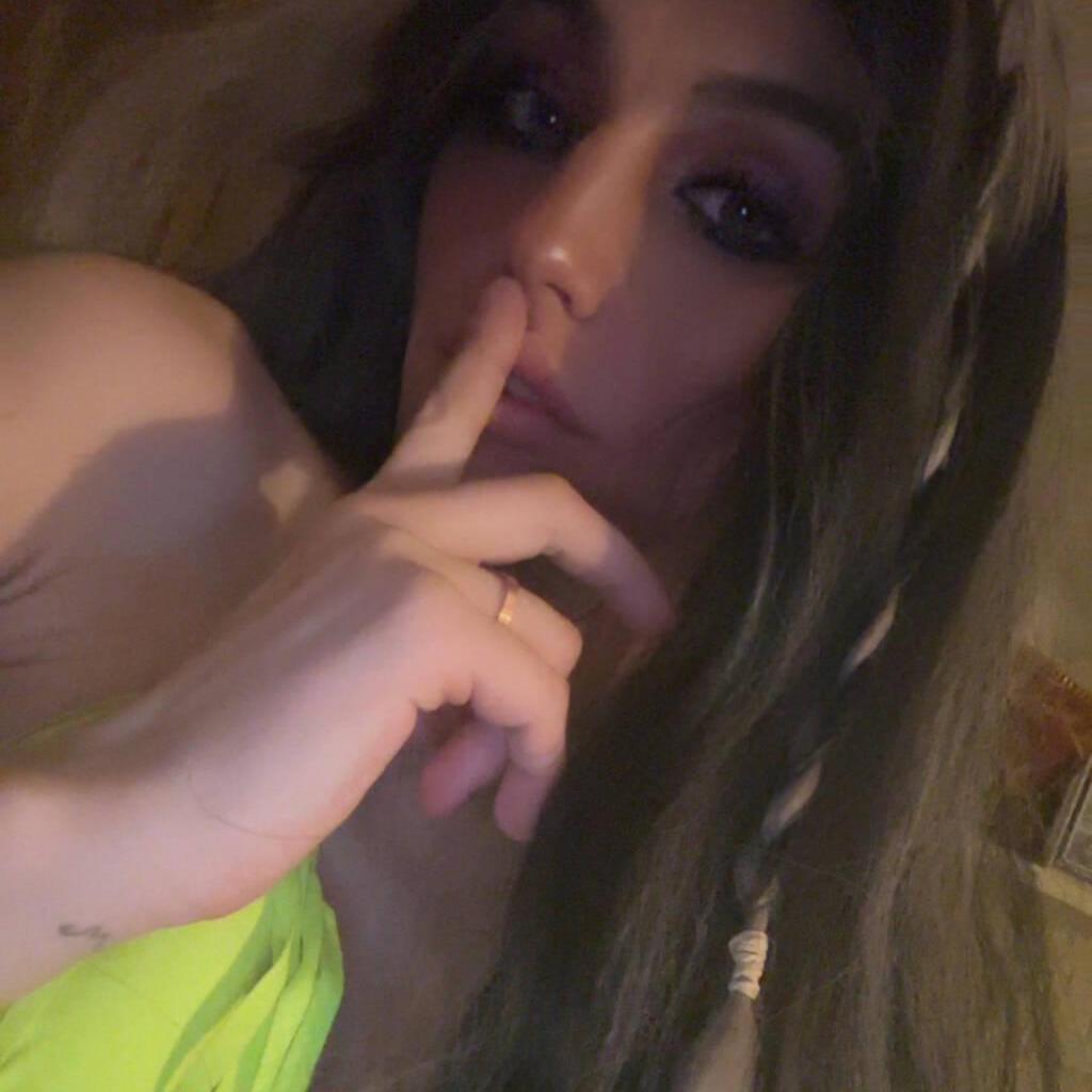 
                        Diamond
                     is Female Escorts. | Kingston | Ontario | Canada | canadapleasure.com 