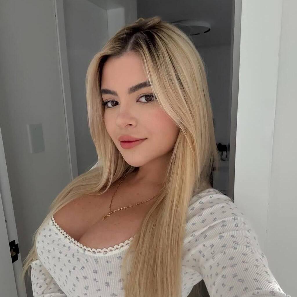 
                        Kenia
                     is Female Escorts. | Hamilton | Ontario | Canada | canadapleasure.com 