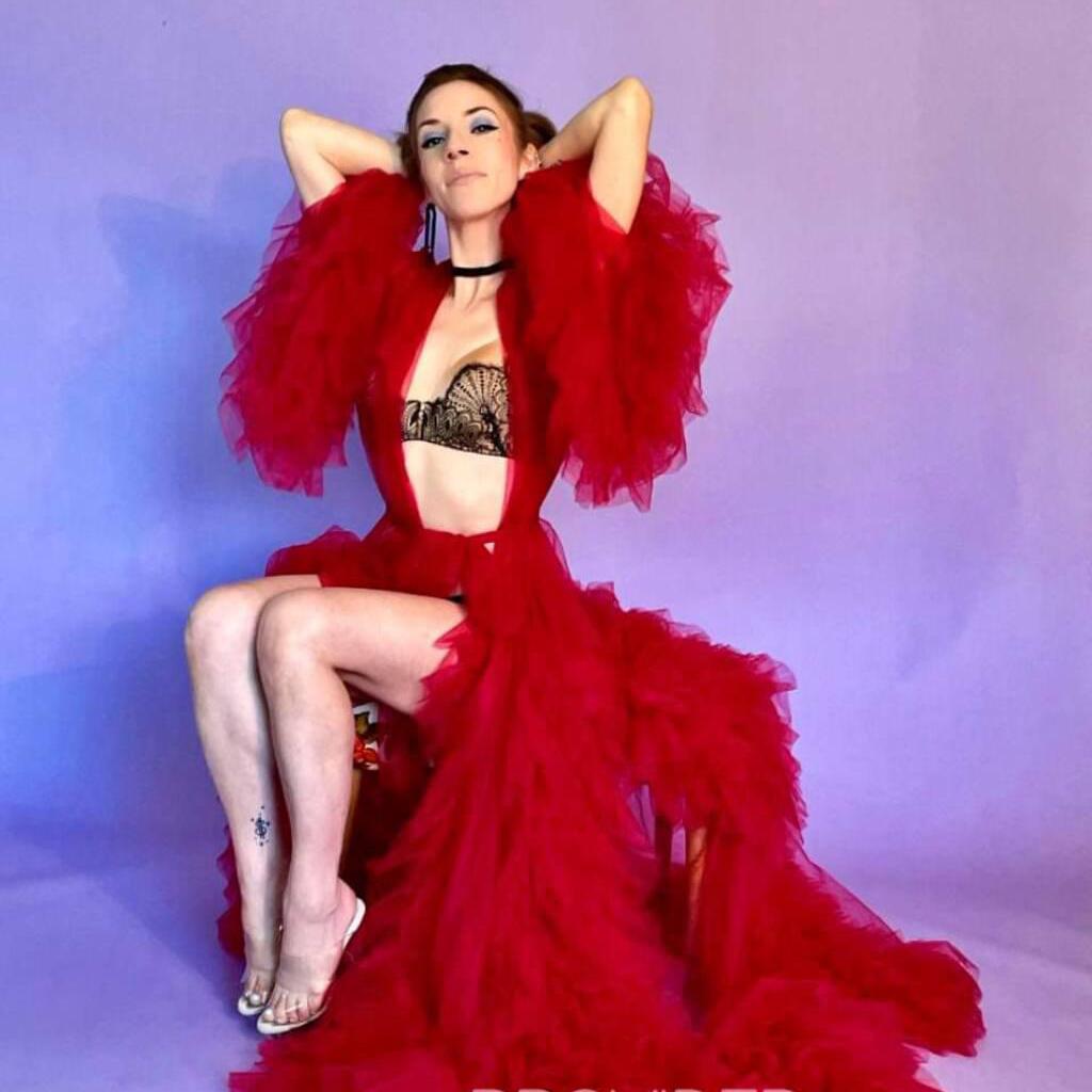 
                        Million$ Aka Willow
                     is Female Escorts. | Saskatoon | Saskatchewan | Canada | canadapleasure.com 