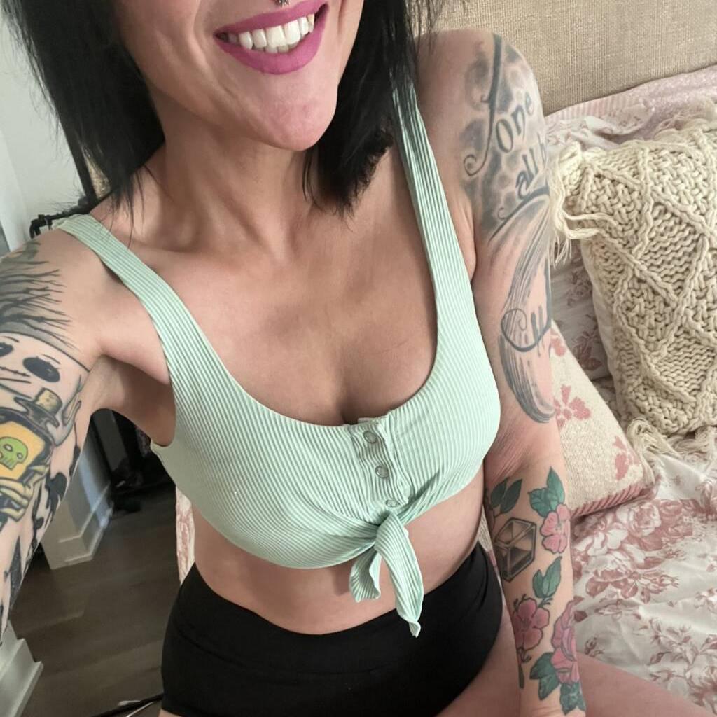 
                        Sugar Plum
                     is Female Escorts. | Calgary | Alberta | Canada | canadapleasure.com 