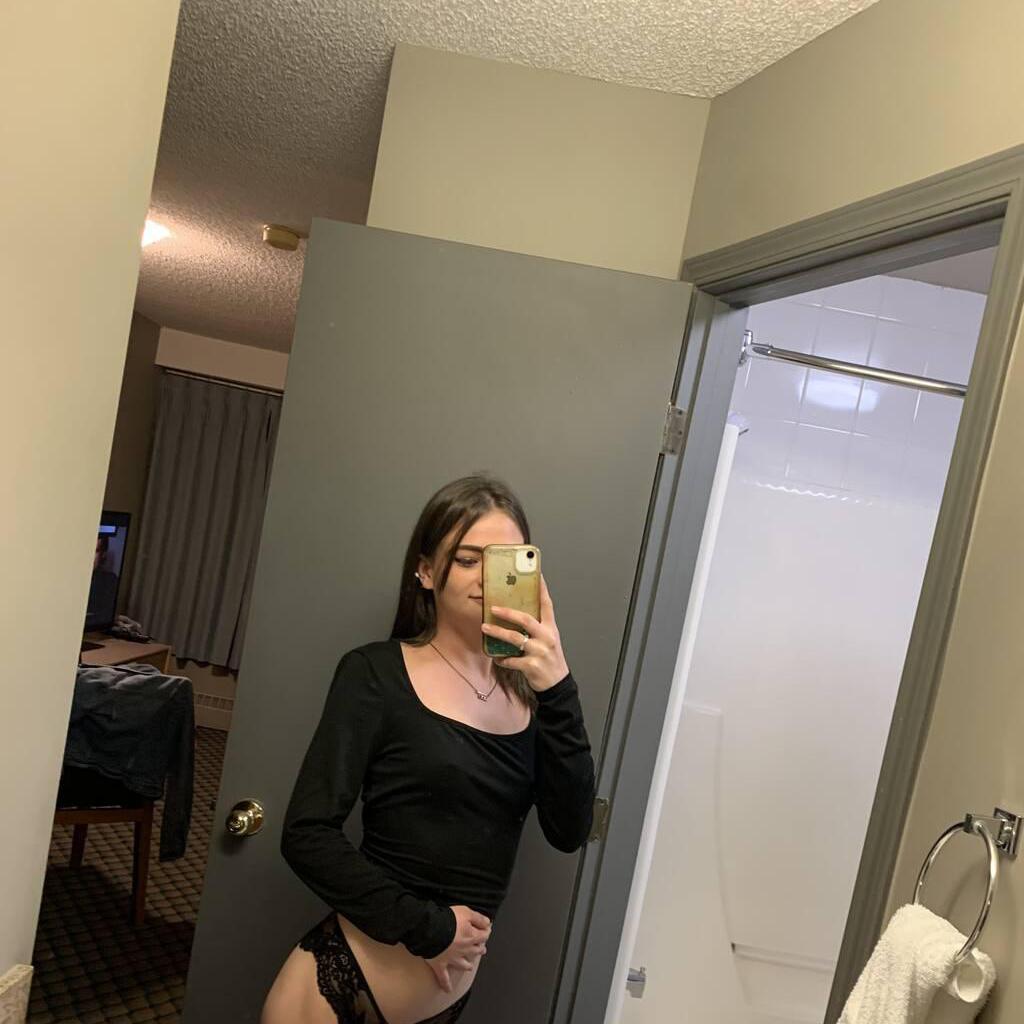 
                        Mckenna
                     is Female Escorts. | St. Albert | Alberta | Canada | canadapleasure.com 