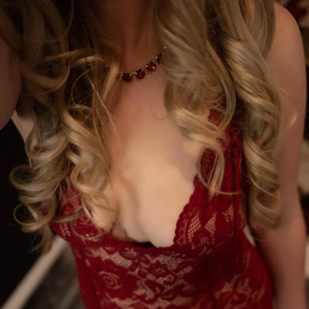 
                        Ariel
                     is Female Escorts. | Nanaimo | British Columbia | Canada | canadapleasure.com 