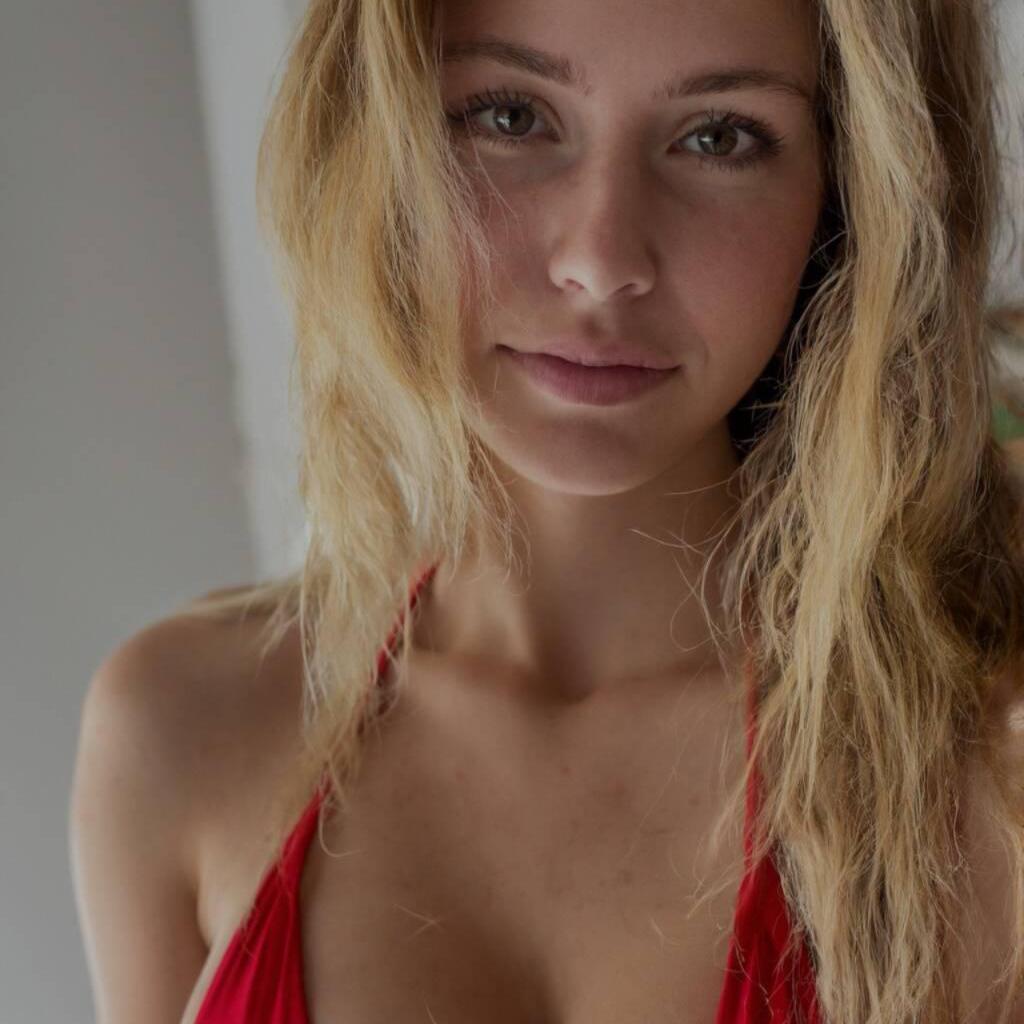 
                        Kate
                     is Female Escorts. | Sherbrooke | Quebec | Canada | canadapleasure.com 