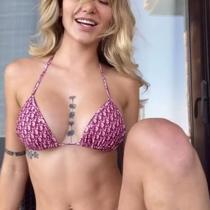 Amara is Female Escorts. | Calgary | Alberta | Canada | canadapleasure.com 