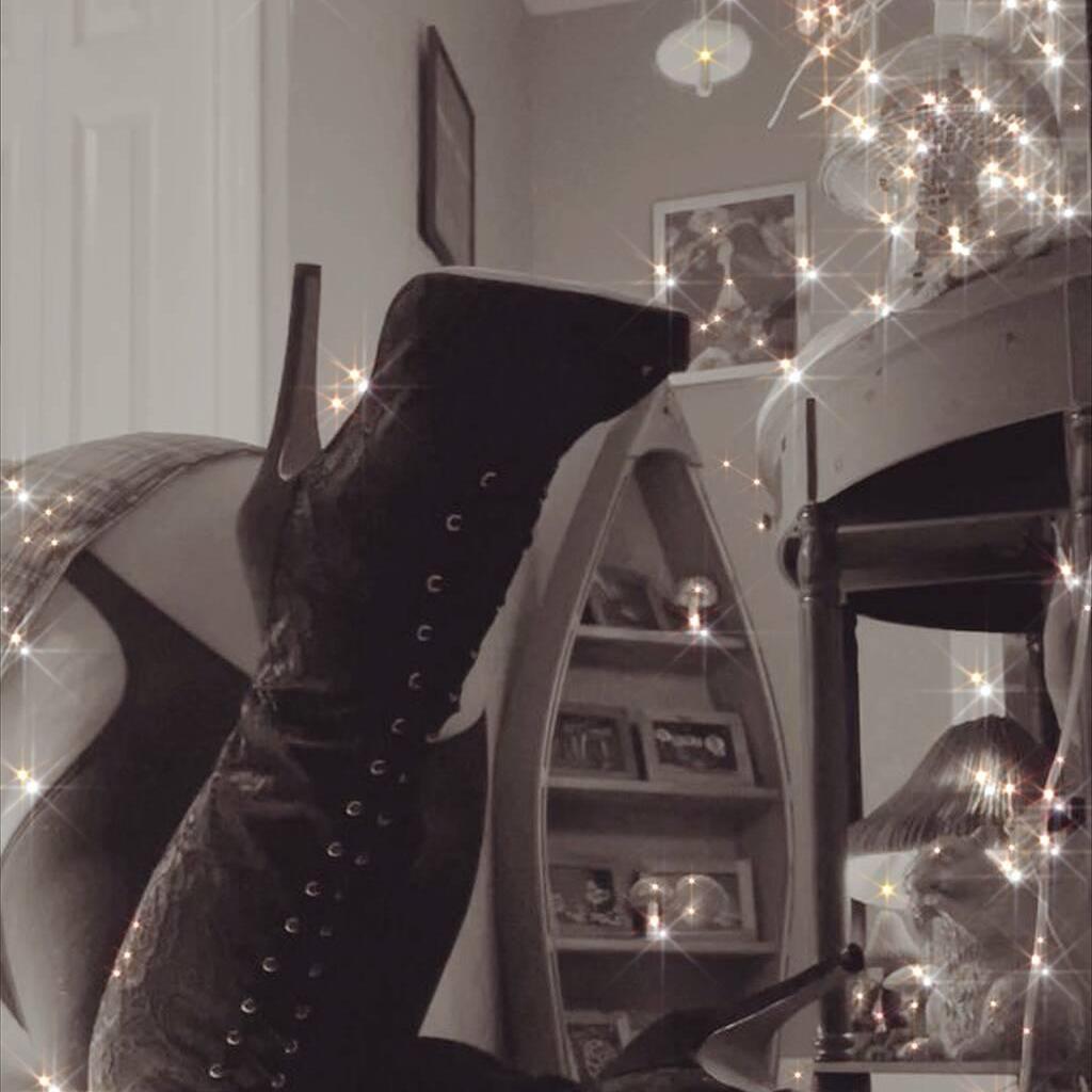 
                        Fiona
                     is Female Escorts. | Nanaimo | British Columbia | Canada | canadapleasure.com 