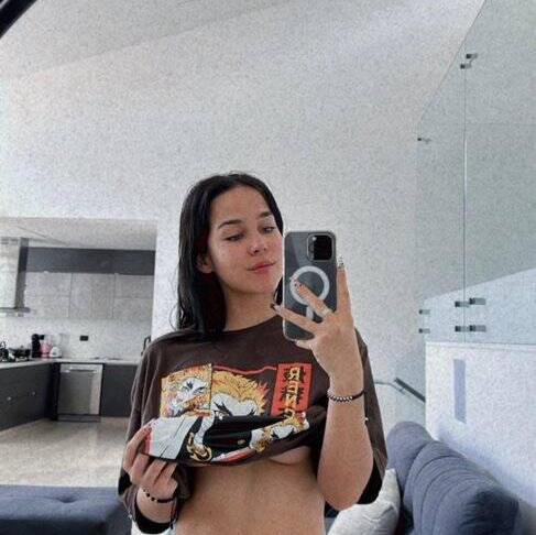 
                        Laura
                     is Female Escorts. | Lethbridge | Alberta | Canada | canadapleasure.com 