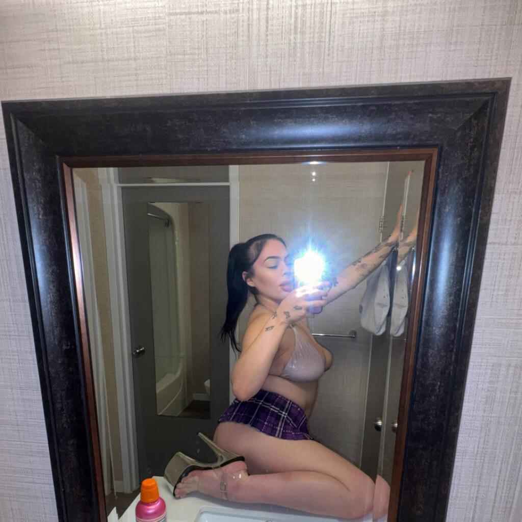 
                        Daniela
                     is Female Escorts. | Sarnia | Ontario | Canada | canadapleasure.com 