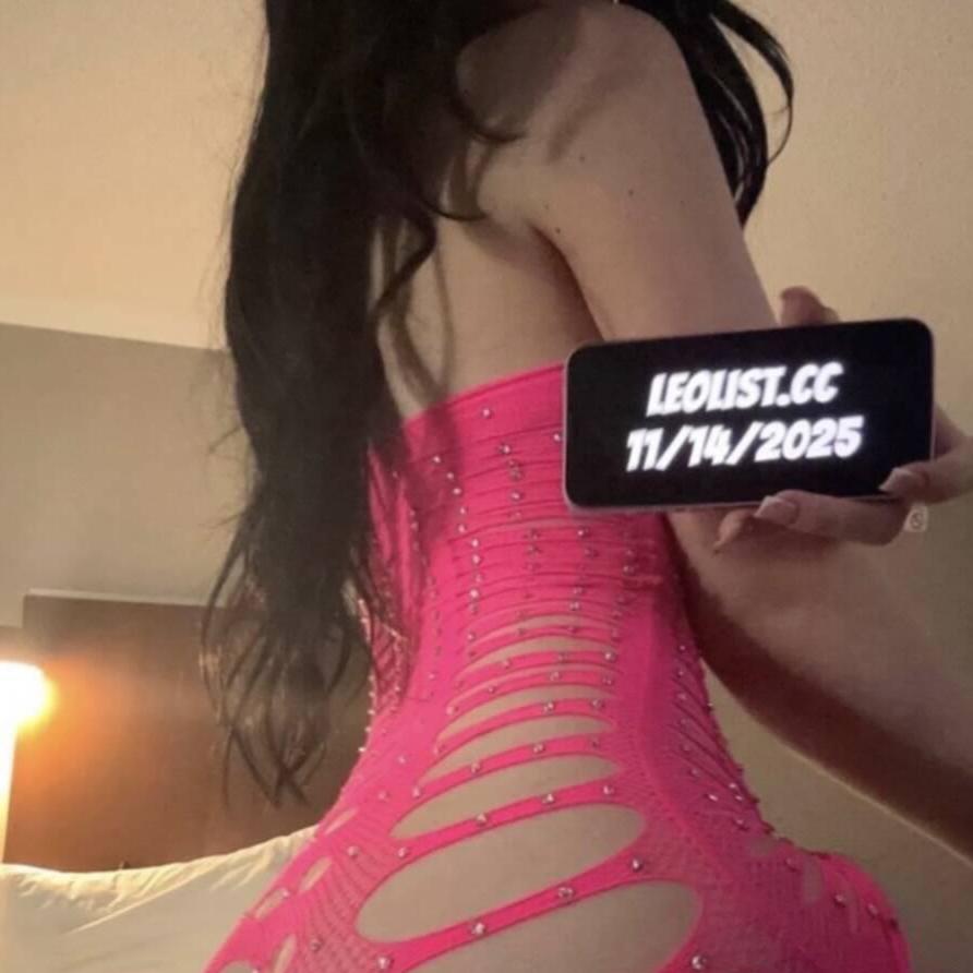 
                        Avril
                     is Female Escorts. | windsor | Ontario | Canada | canadapleasure.com 