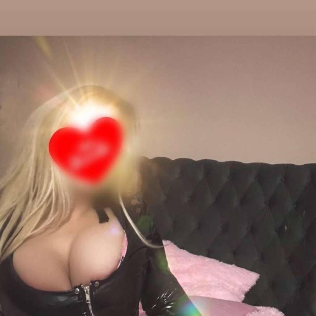 
                        Alana
                     is Female Escorts. | Kingston | Ontario | Canada | canadapleasure.com 