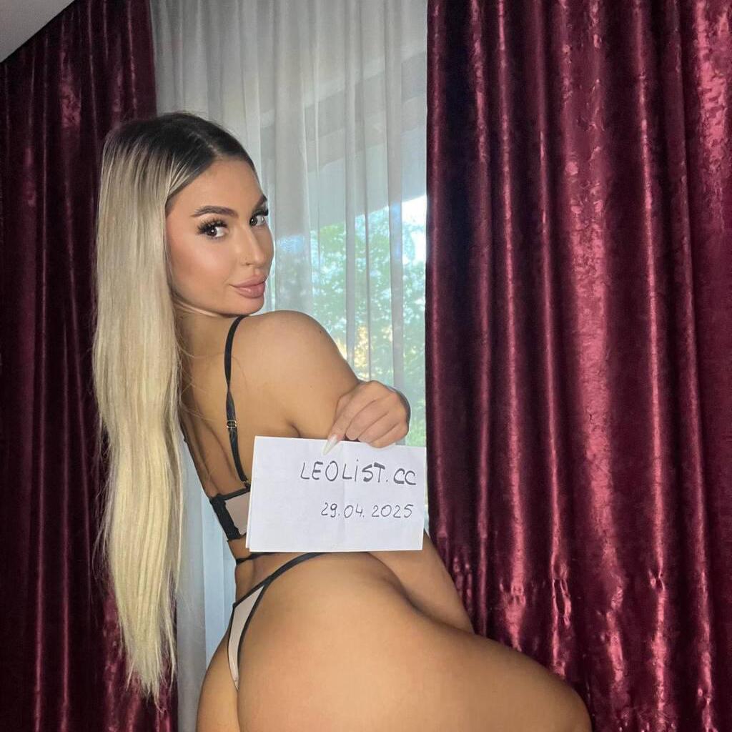 
                        Samantha
                     is Female Escorts. | Kingston | Ontario | Canada | canadapleasure.com 