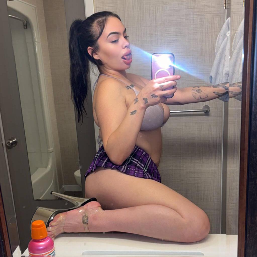 
                        Daniela
                     is Female Escorts. | Sault Ste Marie | Ontario | Canada | canadapleasure.com 