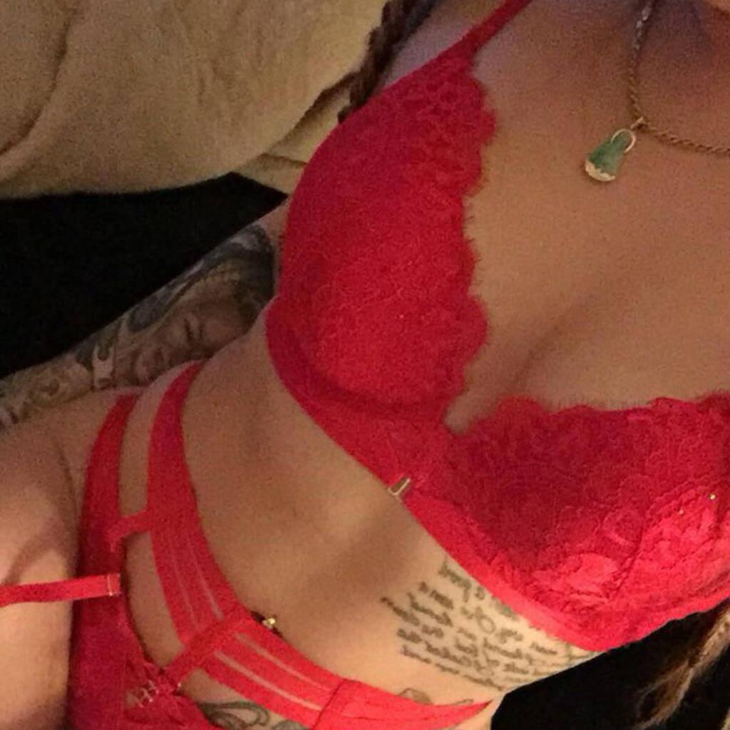 
                        Millie
                     is Female Escorts. | Calgary | Alberta | Canada | canadapleasure.com 