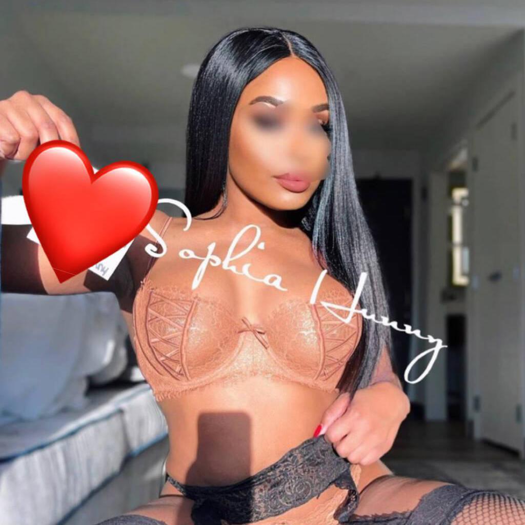 
                        Sophia Hunny
                     is Female Escorts. | Edmonton | Alberta | Canada | canadapleasure.com 