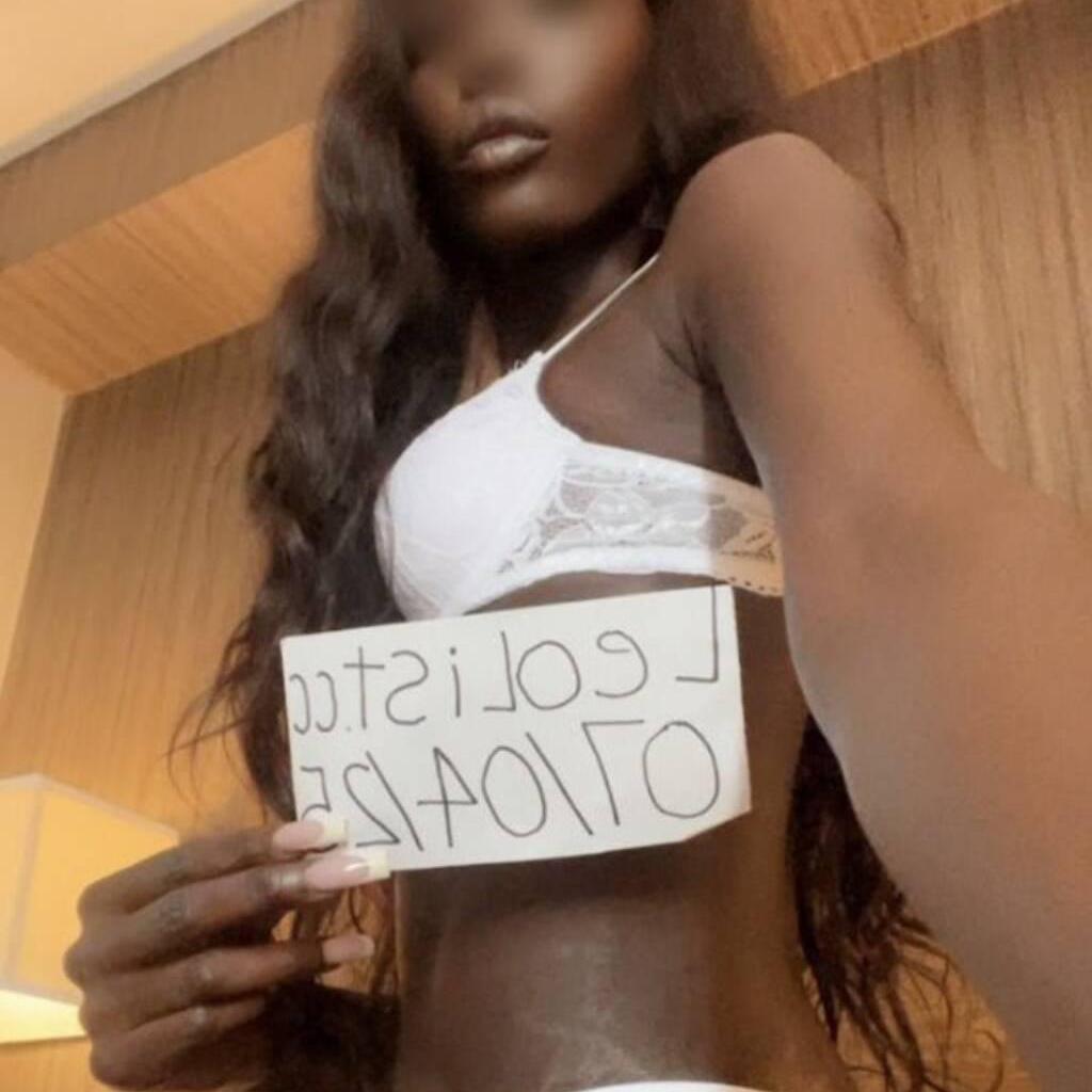 
                        Nia
                     is Female Escorts. | Ft Mcmurray | Alberta | Canada | canadapleasure.com 