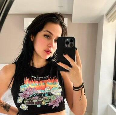 
                        Laura
                     is Female Escorts. | Medicine Hat | Alberta | Canada | canadapleasure.com 